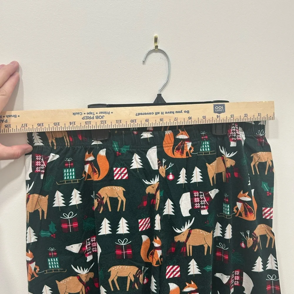 The‎ Children’s Place Pajamas Size XL Green Fox & Reindeer Women’s Pajama Set